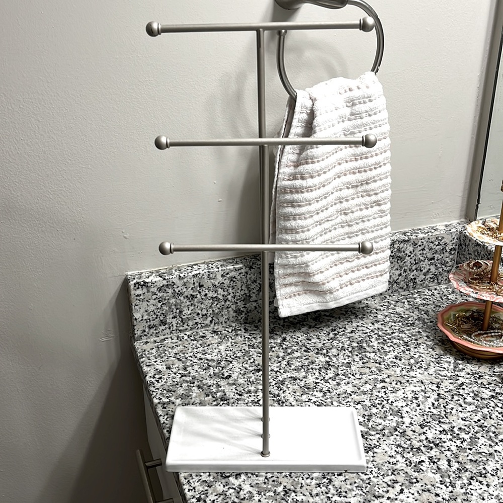 Silver Jewelry Stand Holder 3 Tier